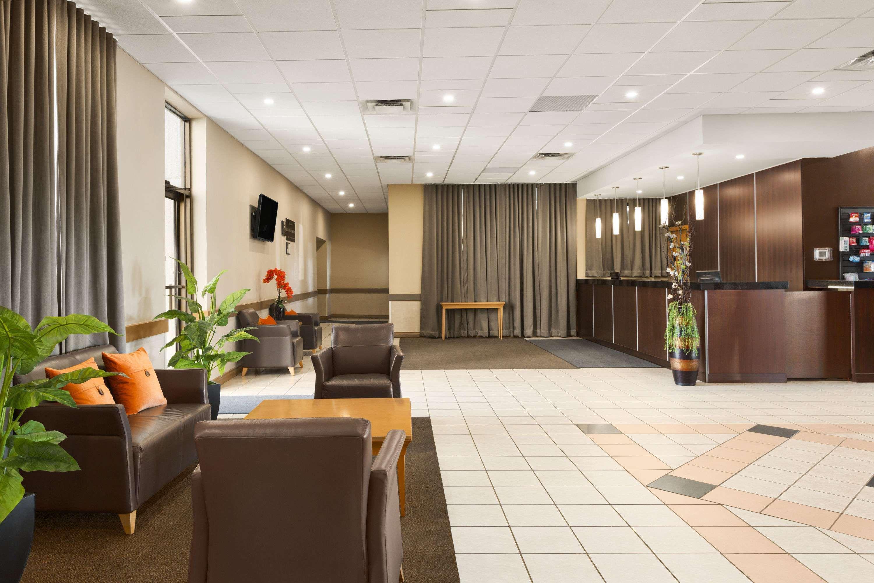 Travelodge By Wyndham Edmonton West Buitenkant foto