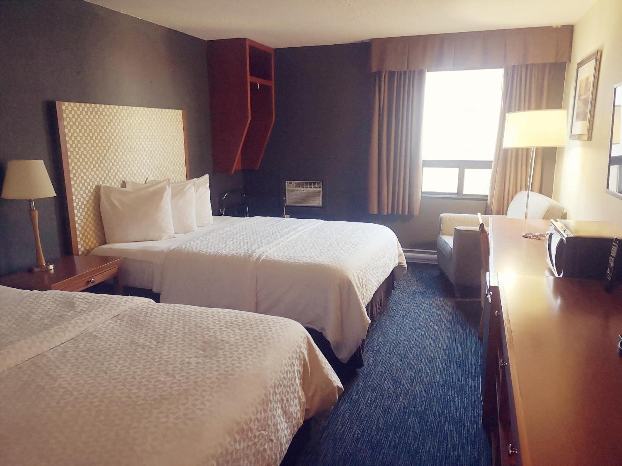 Travelodge By Wyndham Edmonton West Buitenkant foto