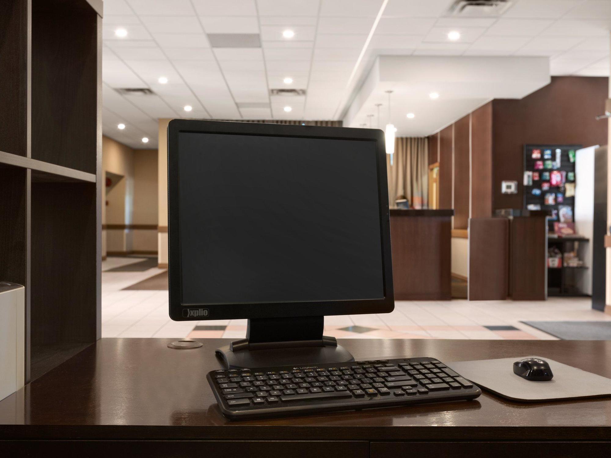 Travelodge By Wyndham Edmonton West Buitenkant foto